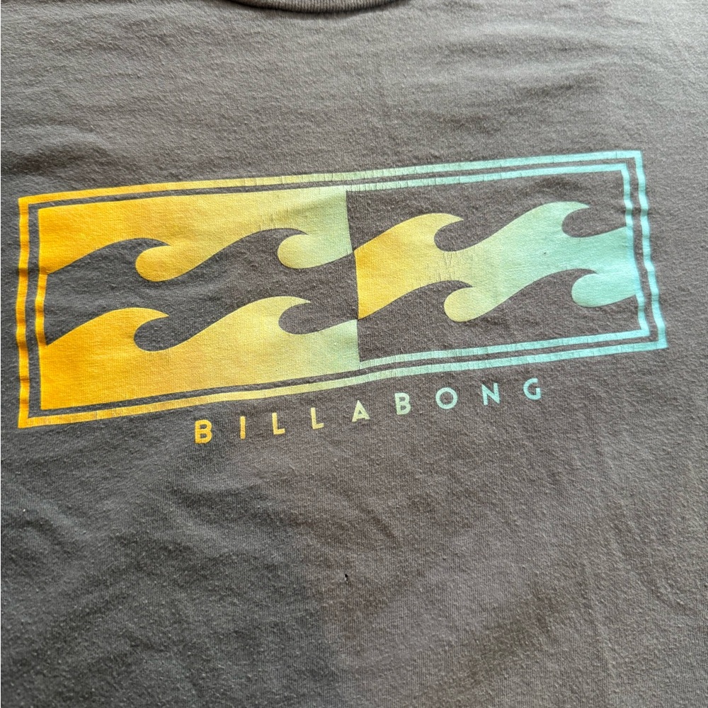 Billabong Kids gray tee